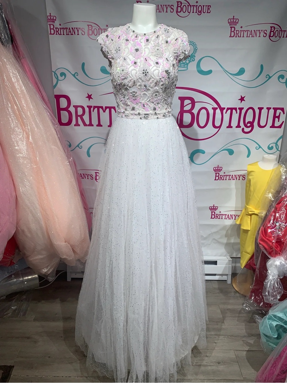 Sherri Hill Pageant, Prom or Wedding gown - Picture 2 of 5